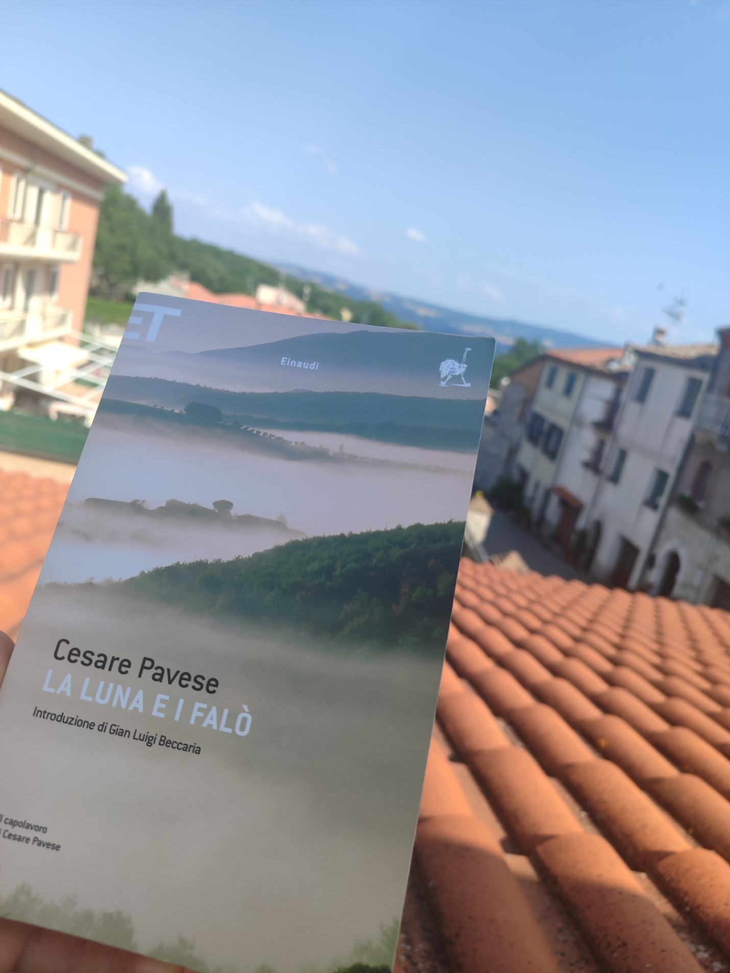 L luna e i falò